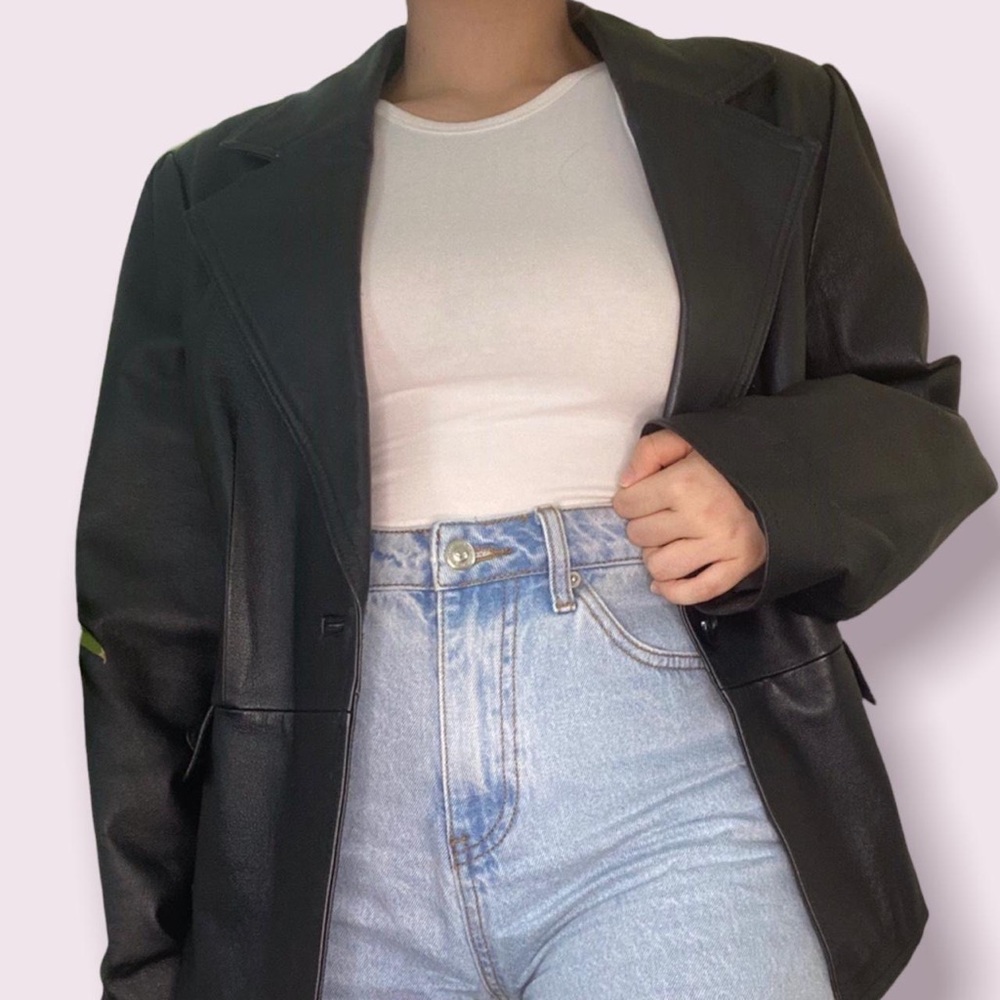 Kim Rogers leather jacket in a size XL